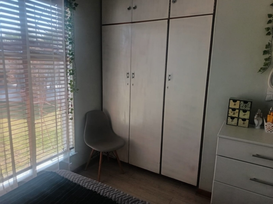 4 Bedroom Property for Sale in Carters Glen Northern Cape